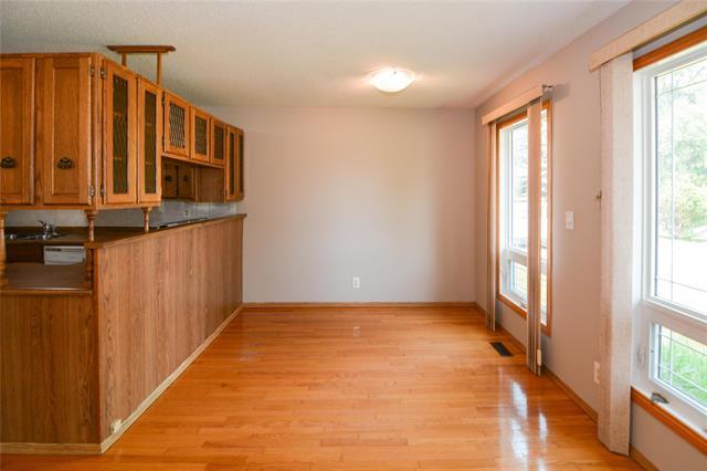 103 Lake Village Rd, Winnipeg, MB - Indoor Photo Showing Other Room