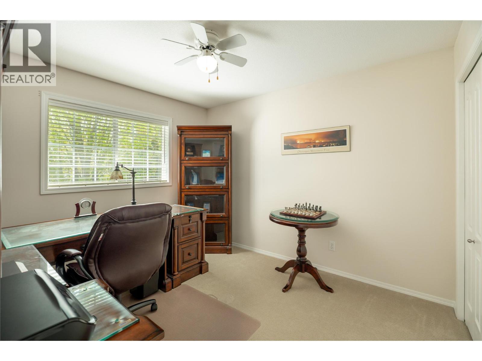 527 Yates Road Unit# 13, Kelowna, BC - Indoor Photo Showing Office