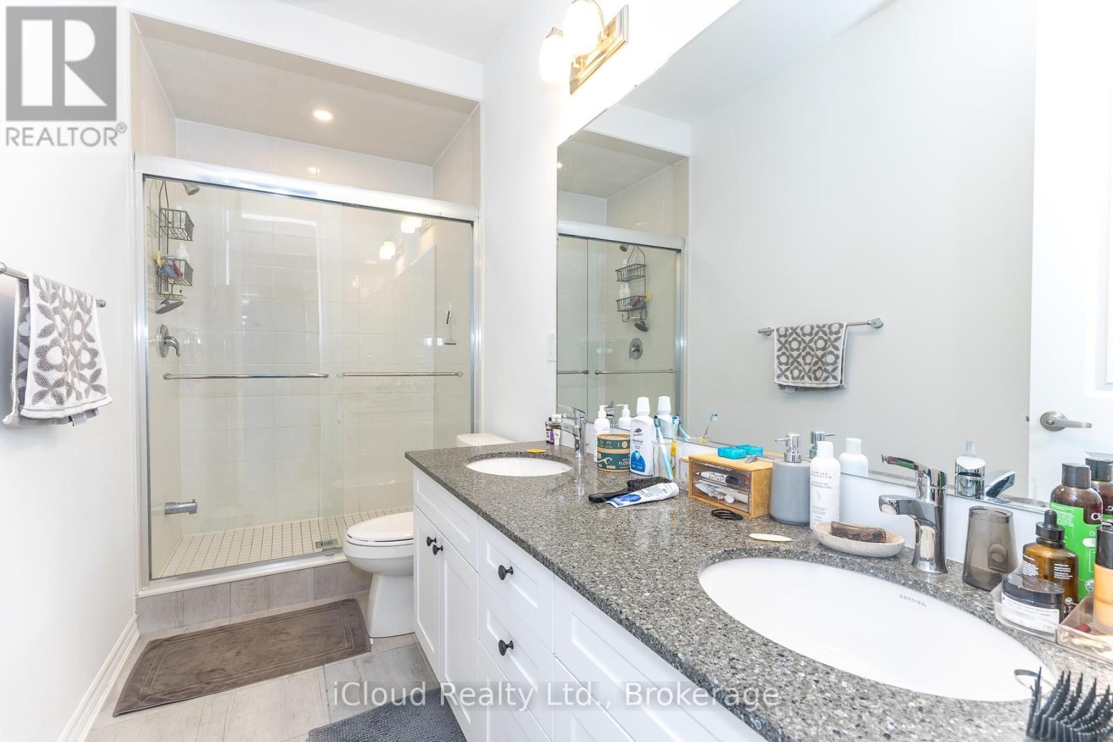 302 Calla Point, Milton, ON