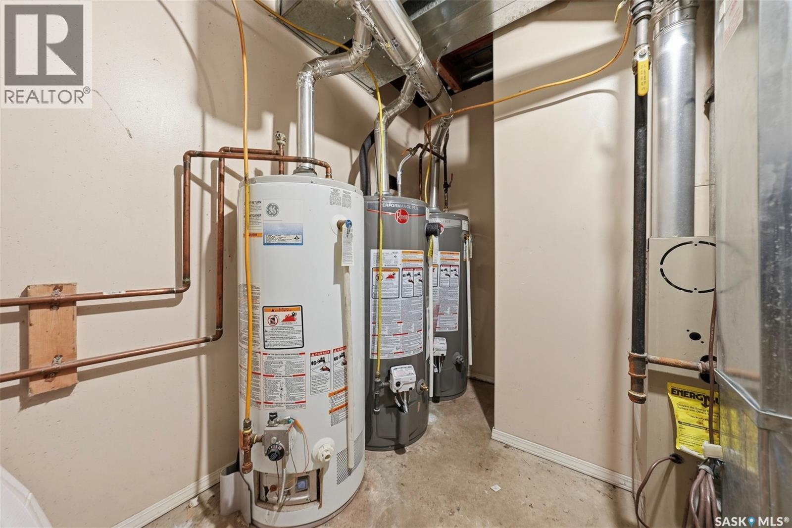 408 L Avenue N, Saskatoon, SK - Indoor Photo Showing Basement
