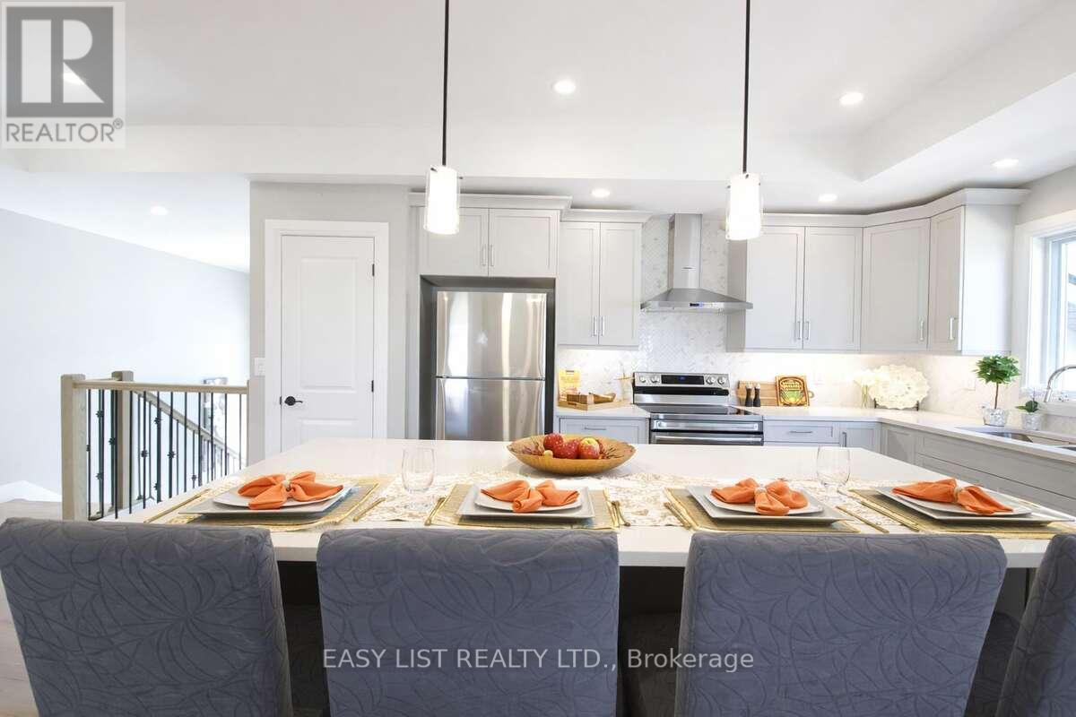 4403 Belmont Avenue, Lakeshore, ON - Indoor