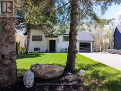 31 SLALOM GATE ROAD Collingwood, ON L9Y 5A9