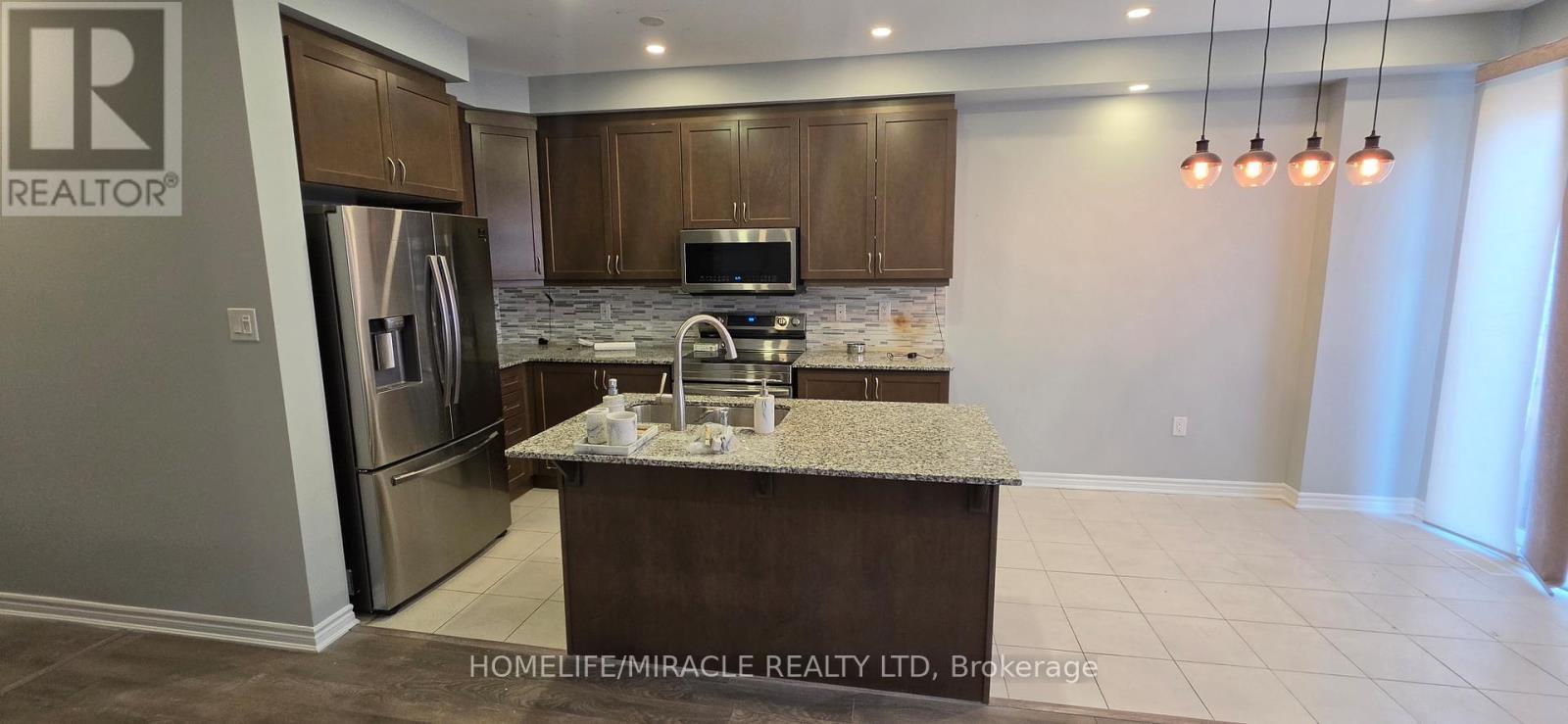 11 Circus Crescent, Brampton, ON