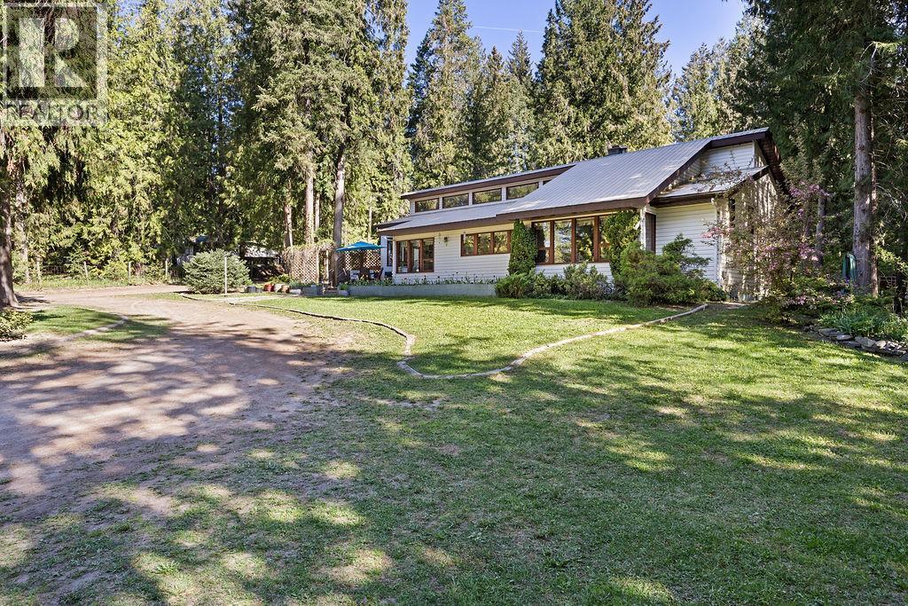 133 Springbend Road, Enderby, BC - Outdoor