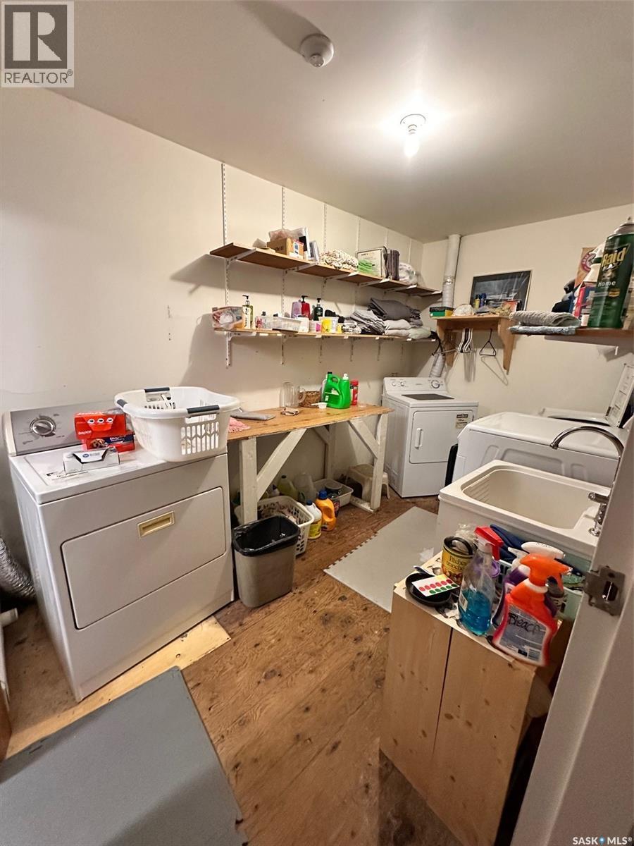 Parcel J, Amyot Road S., Northern Admin District, SK - Indoor Photo Showing Laundry Room