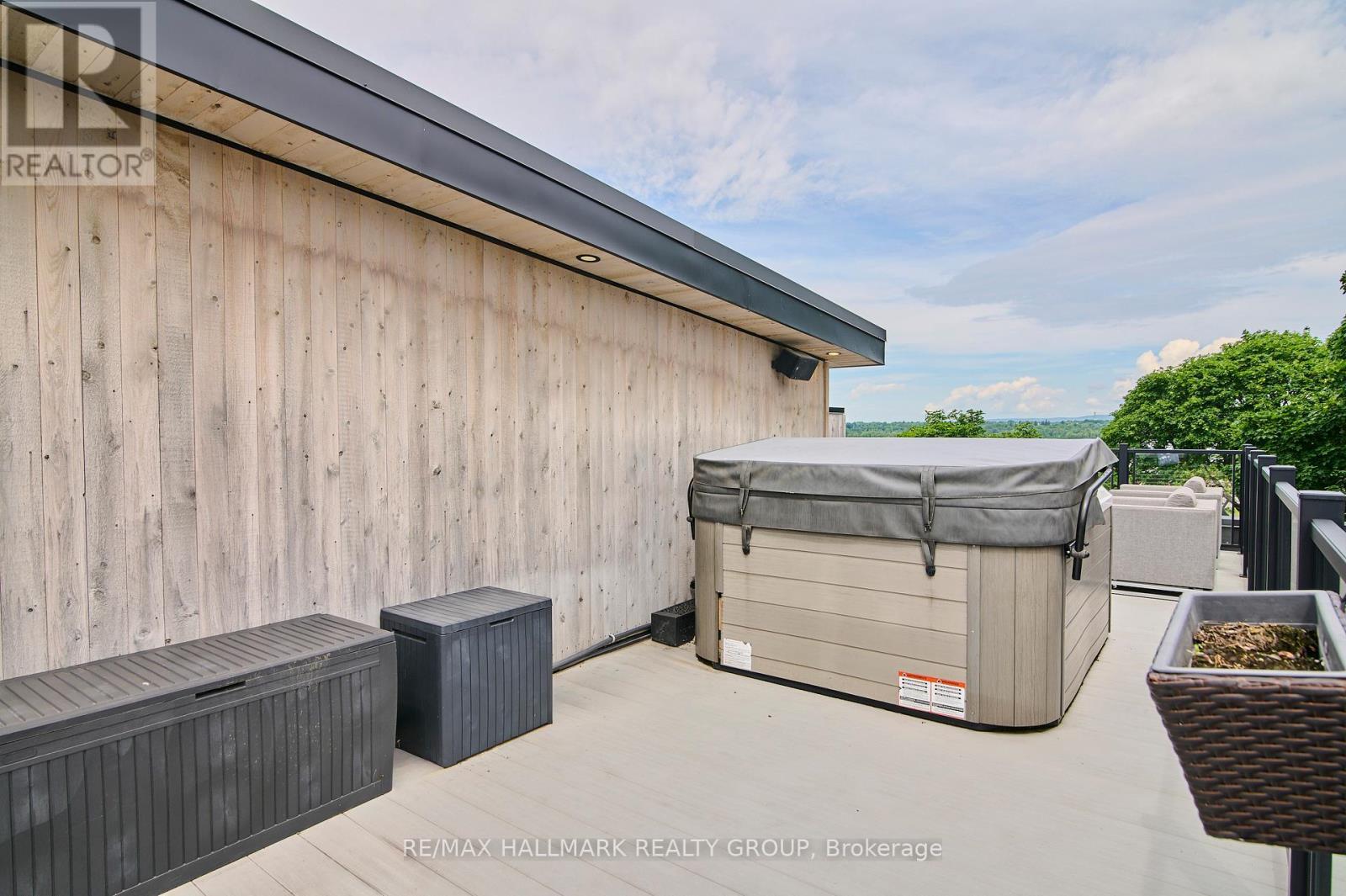 3rd floor terrace - 2167 Rice Avenue, Ottawa, ON - Outdoor With Exterior