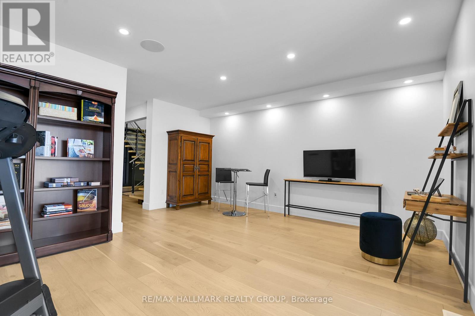 Lower level - Media room/Gym - 2167 Rice Avenue, Ottawa, ON - Indoor Photo Showing Other Room