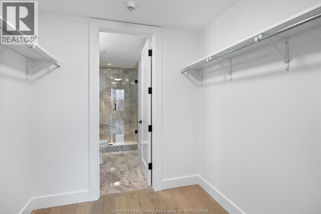 14400 Tecumseh Road Unit# 413, Tecumseh, ON - Indoor With Storage