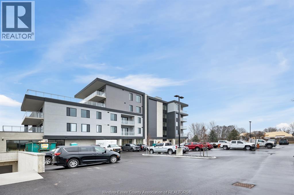 14400 Tecumseh Road Unit# 413, Tecumseh, ON - Outdoor