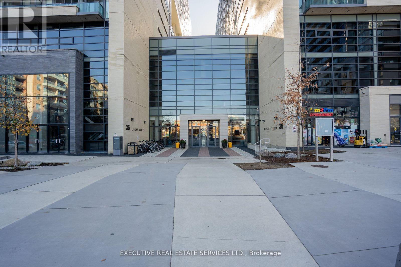 1902 E - 36 Lisgar Street, Toronto, ON - Outdoor With Balcony