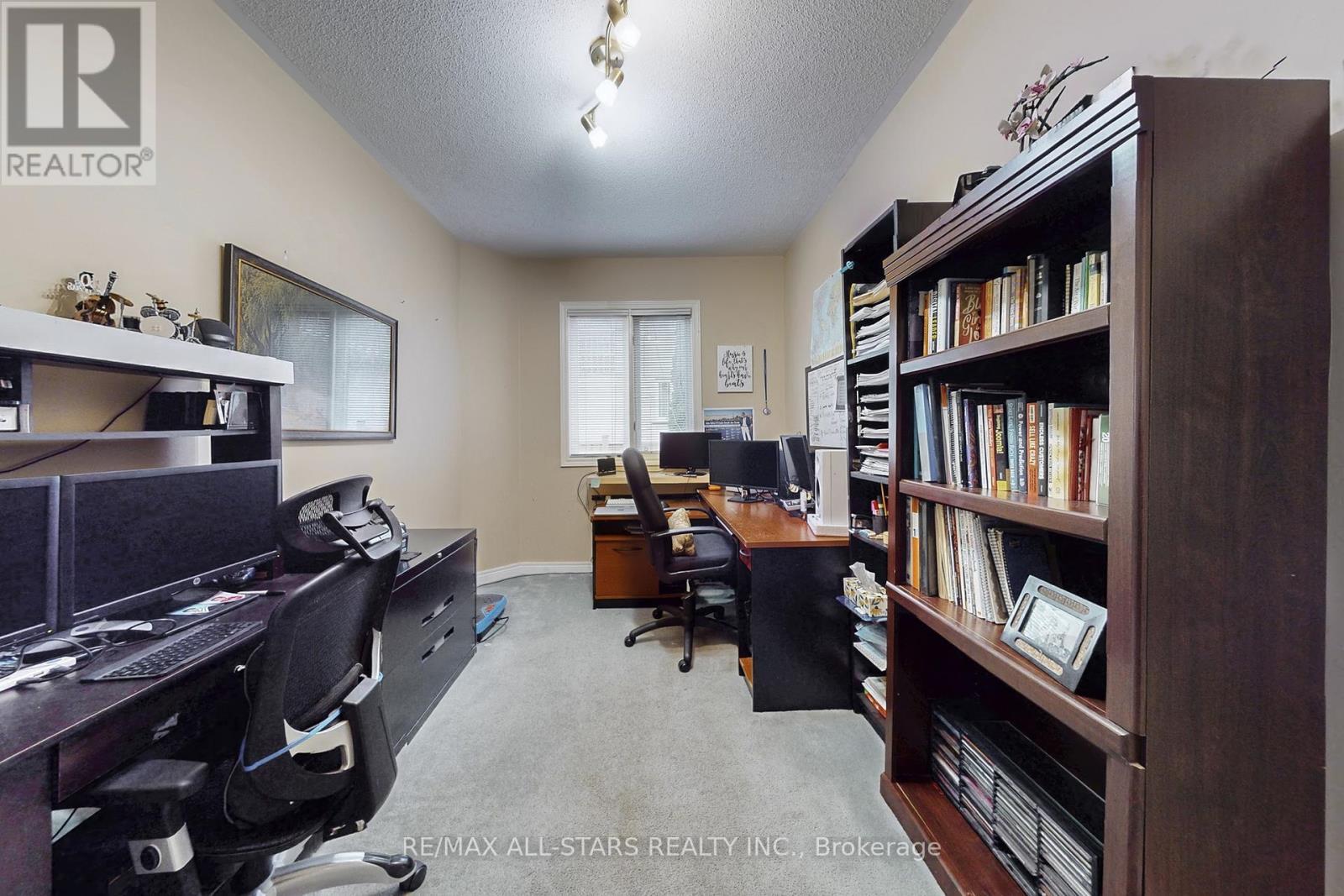 54 Bretton Circle, Markham, ON - Indoor Photo Showing Office