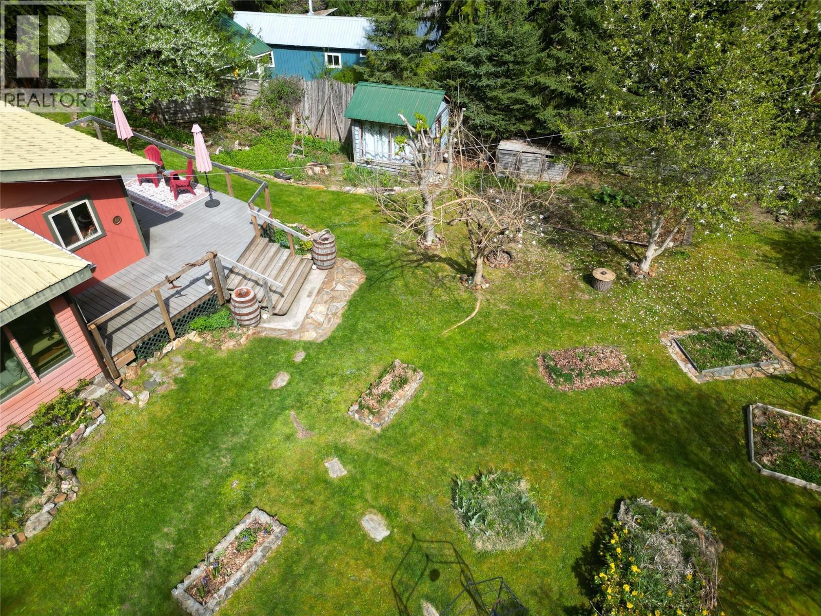 281 Iwanik Road, Procter, BC - Outdoor