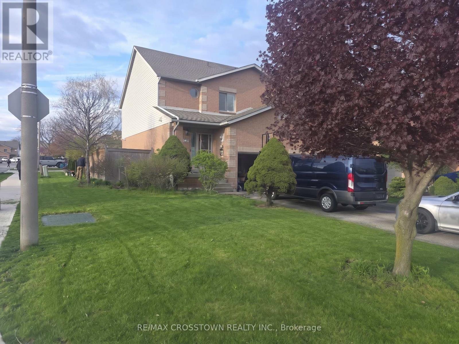 125 Terni Boulevard, Hamilton, ON - Outdoor