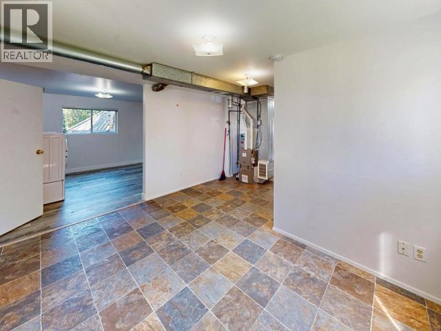 4627 Joyce Ave, Powell River, BC