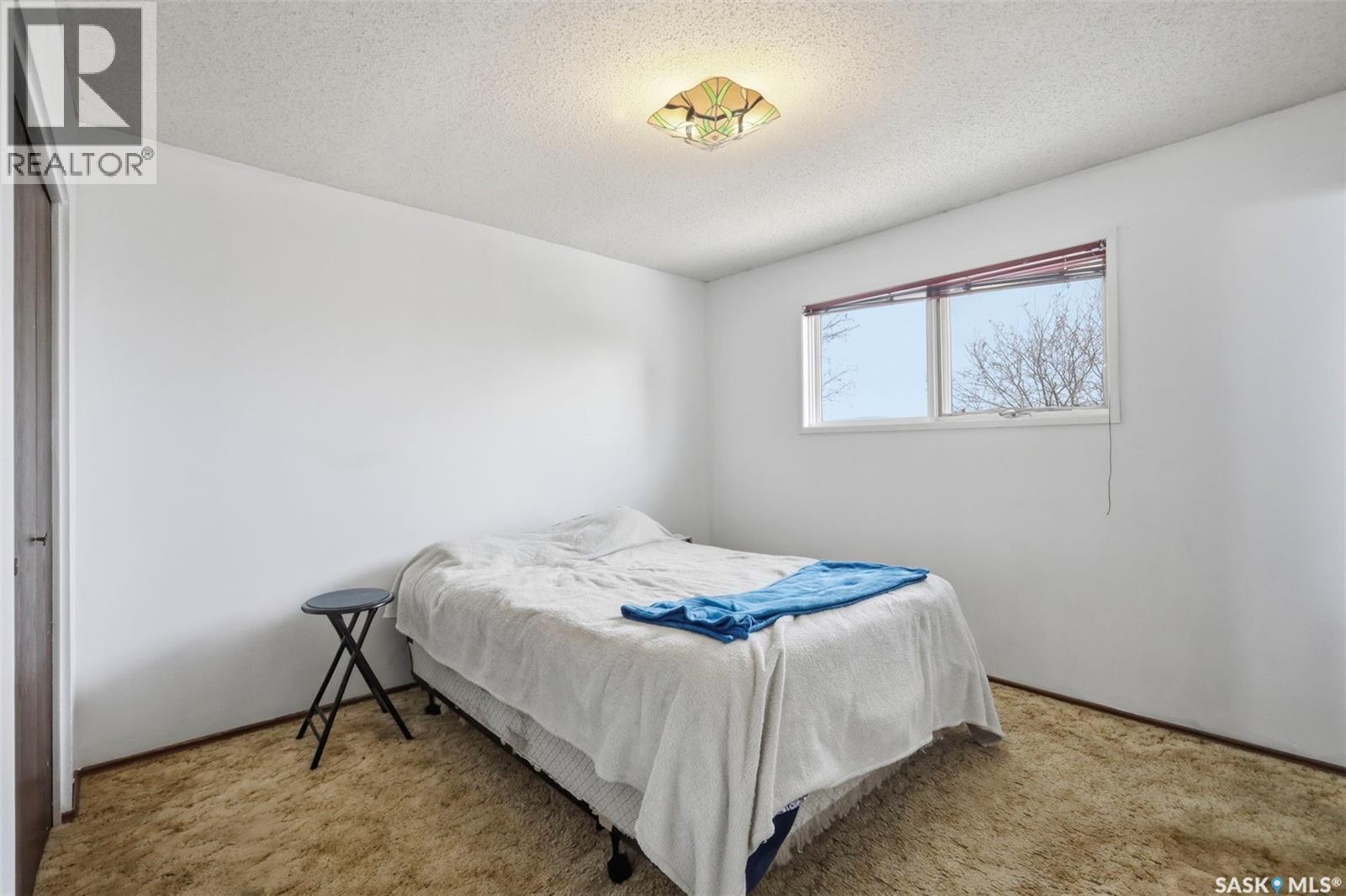 142 Heise Crescent, Saskatoon, SK - Indoor Photo Showing Bedroom