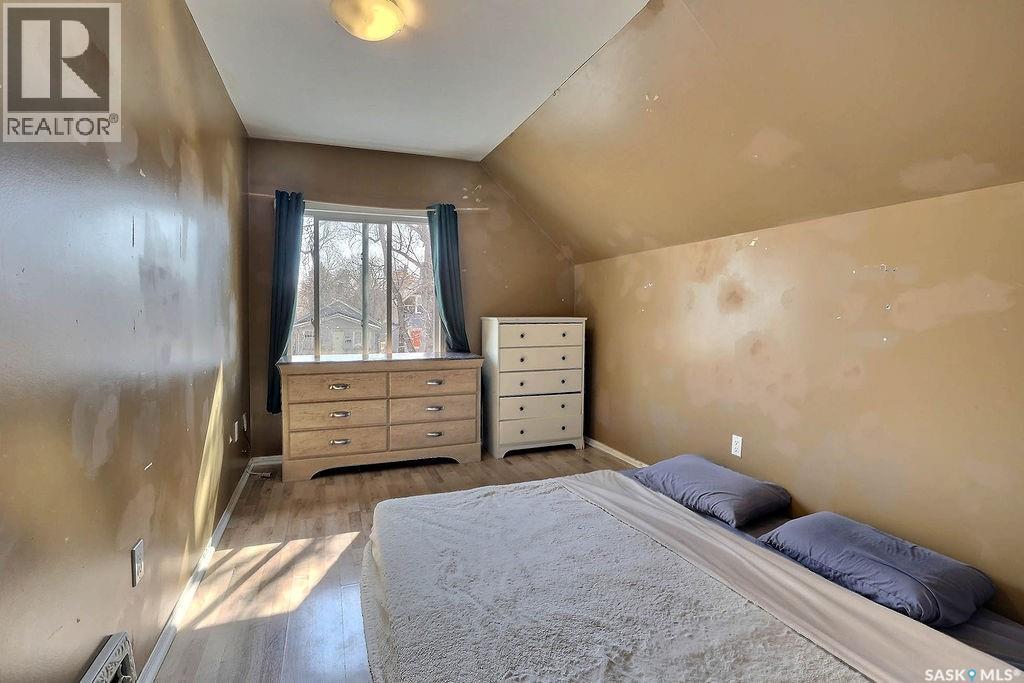 2066 Wallace Street, Regina, SK - Indoor Photo Showing Bedroom