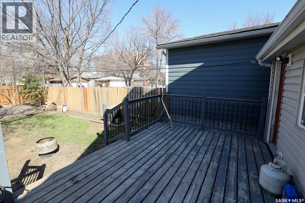 2066 Wallace Street, Regina, SK - Outdoor With Deck Patio Veranda