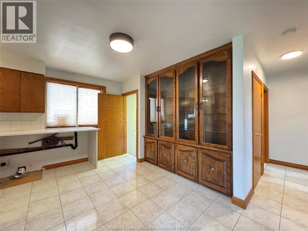 1595 Sun Valley, Windsor, ON - Indoor