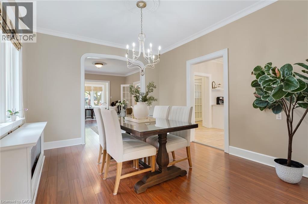 115 Filbert Street, Kitchener, ON - Indoor Photo Showing Dining Room