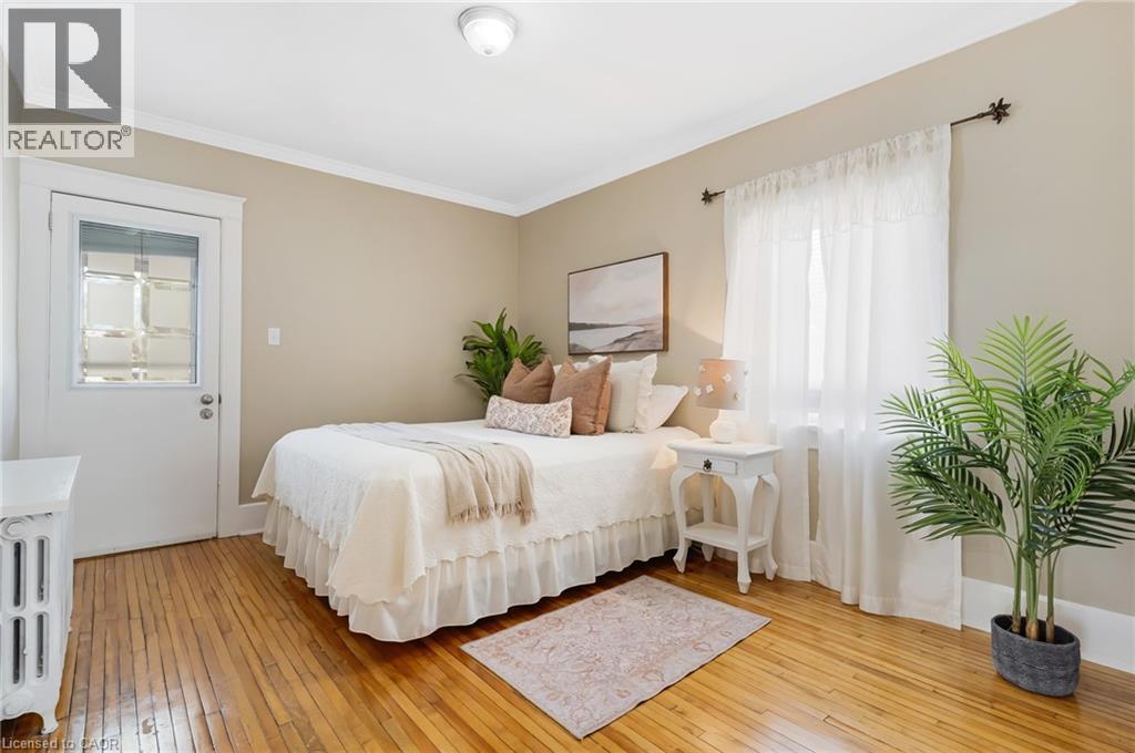 115 Filbert Street, Kitchener, ON - Indoor Photo Showing Bedroom