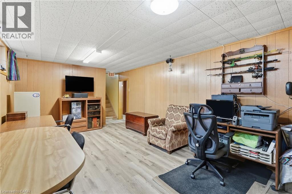 175 Concession 5 E, Waterdown, ON - Indoor