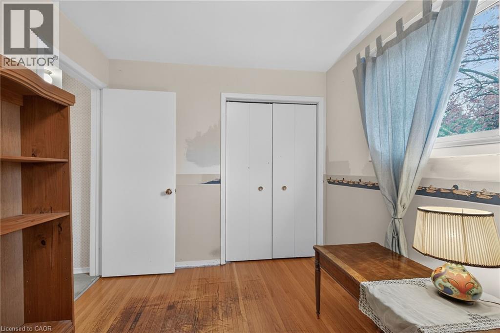 582 Woodview Road, Burlington, ON - Indoor Photo Showing Other Room