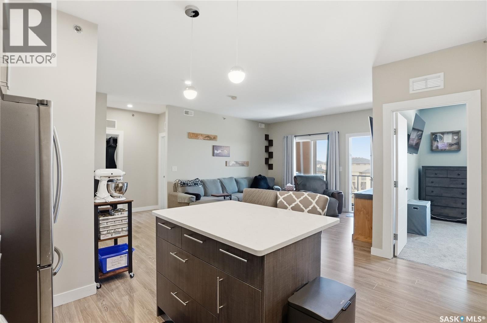 322 142 Pawlychenko Lane, Saskatoon, SK - Indoor