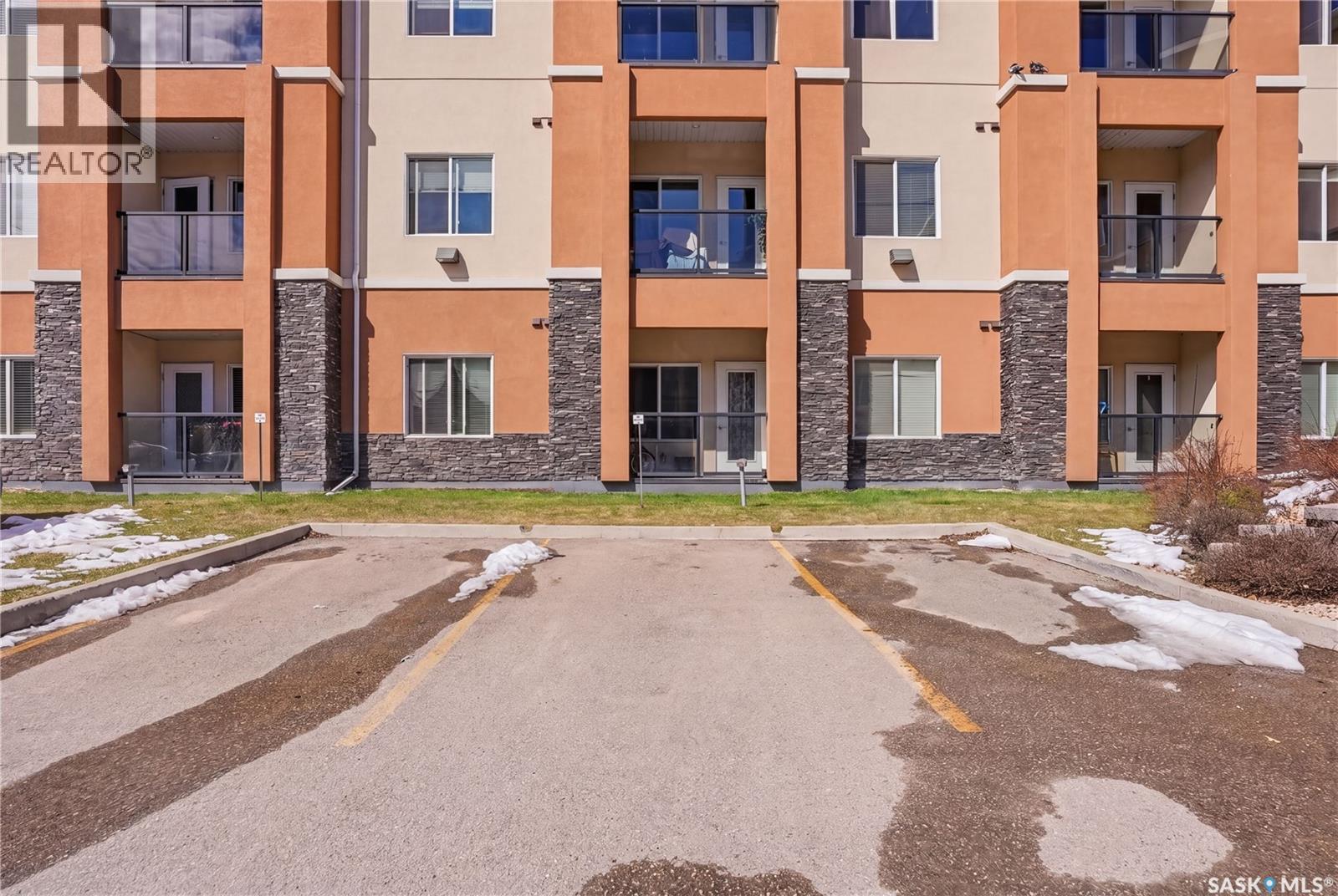 322 142 Pawlychenko Lane, Saskatoon, SK - Outdoor With Balcony With Facade