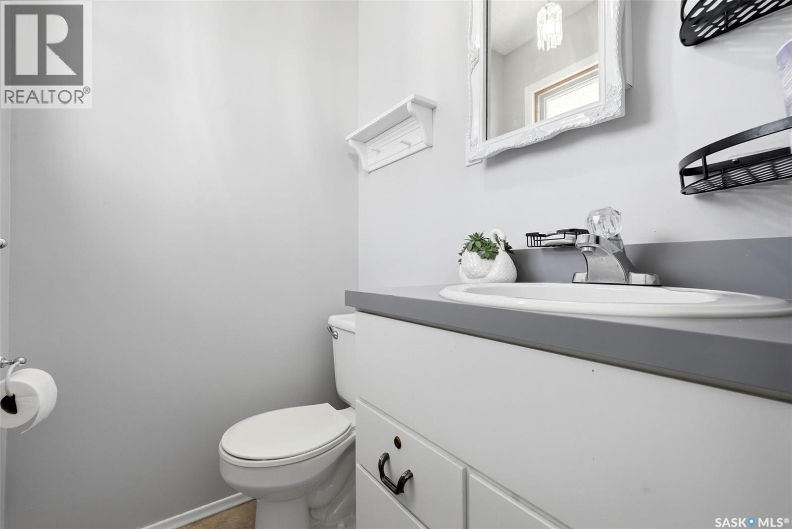 158 Trifunov Crescent, Regina, SK - Indoor Photo Showing Bathroom