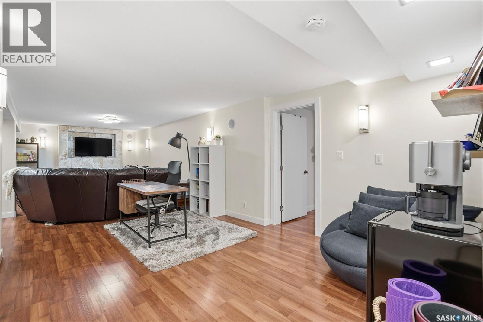 411 Auld Crescent, Saskatoon, SK - Indoor
