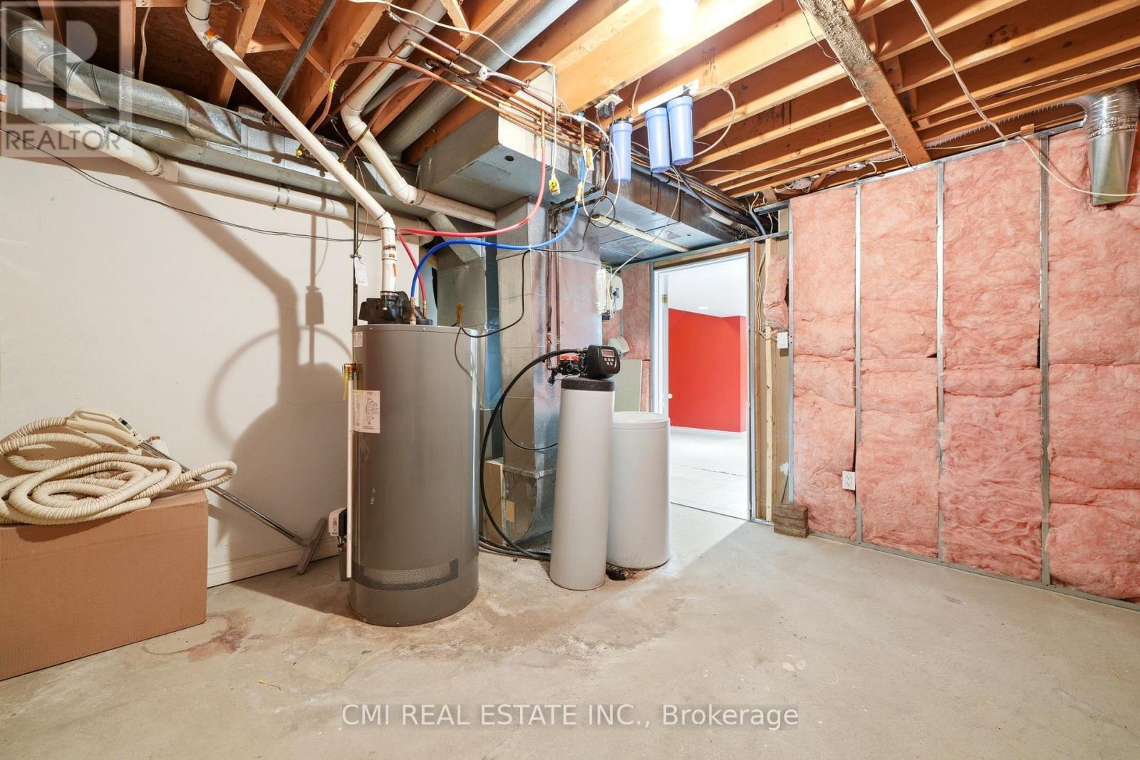 15 Treegrove Circle, Aurora, ON - Indoor Photo Showing Basement