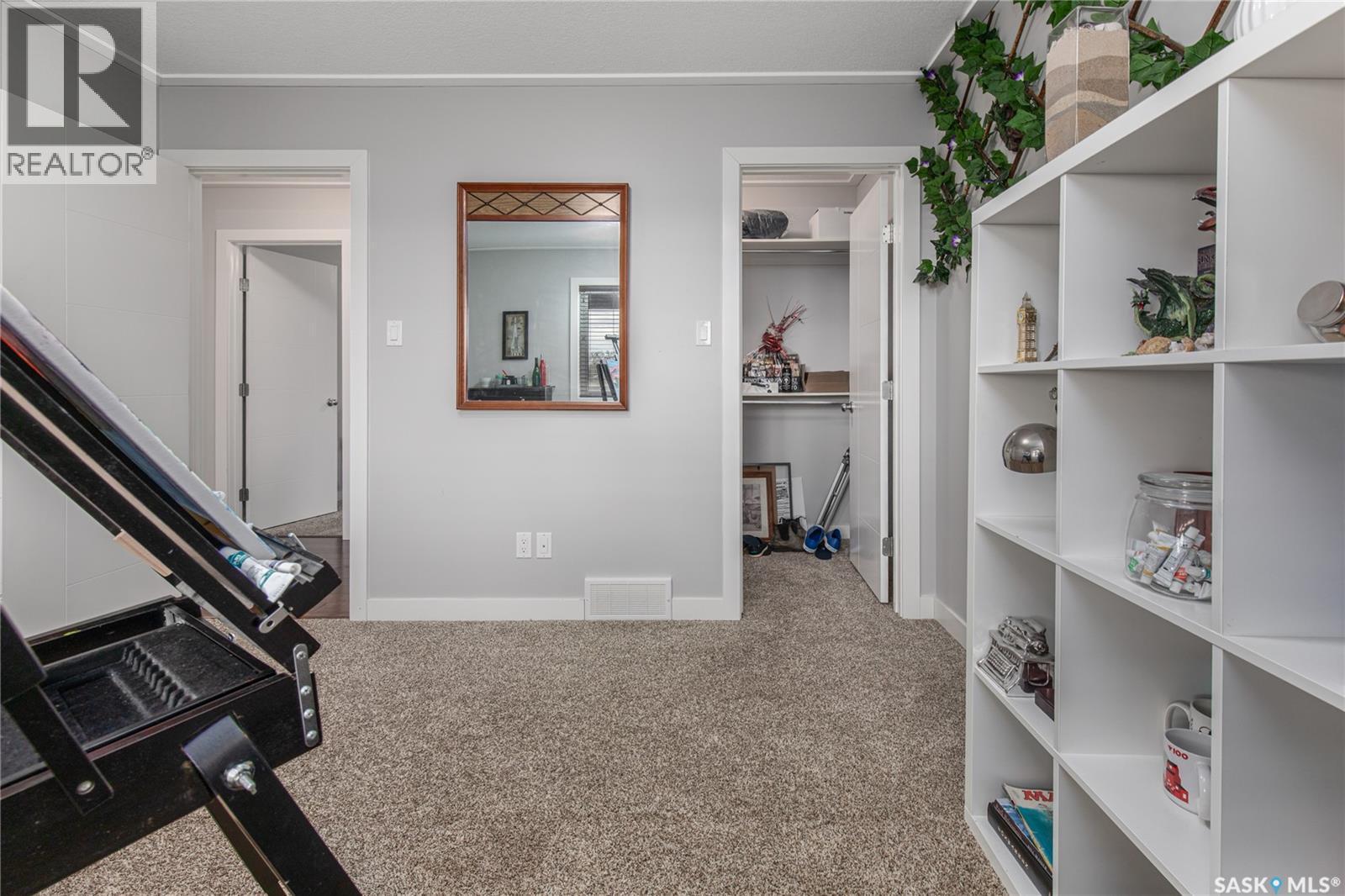 212 Iron Bridge Drive, Moose Jaw, SK - Indoor Photo Showing Other Room