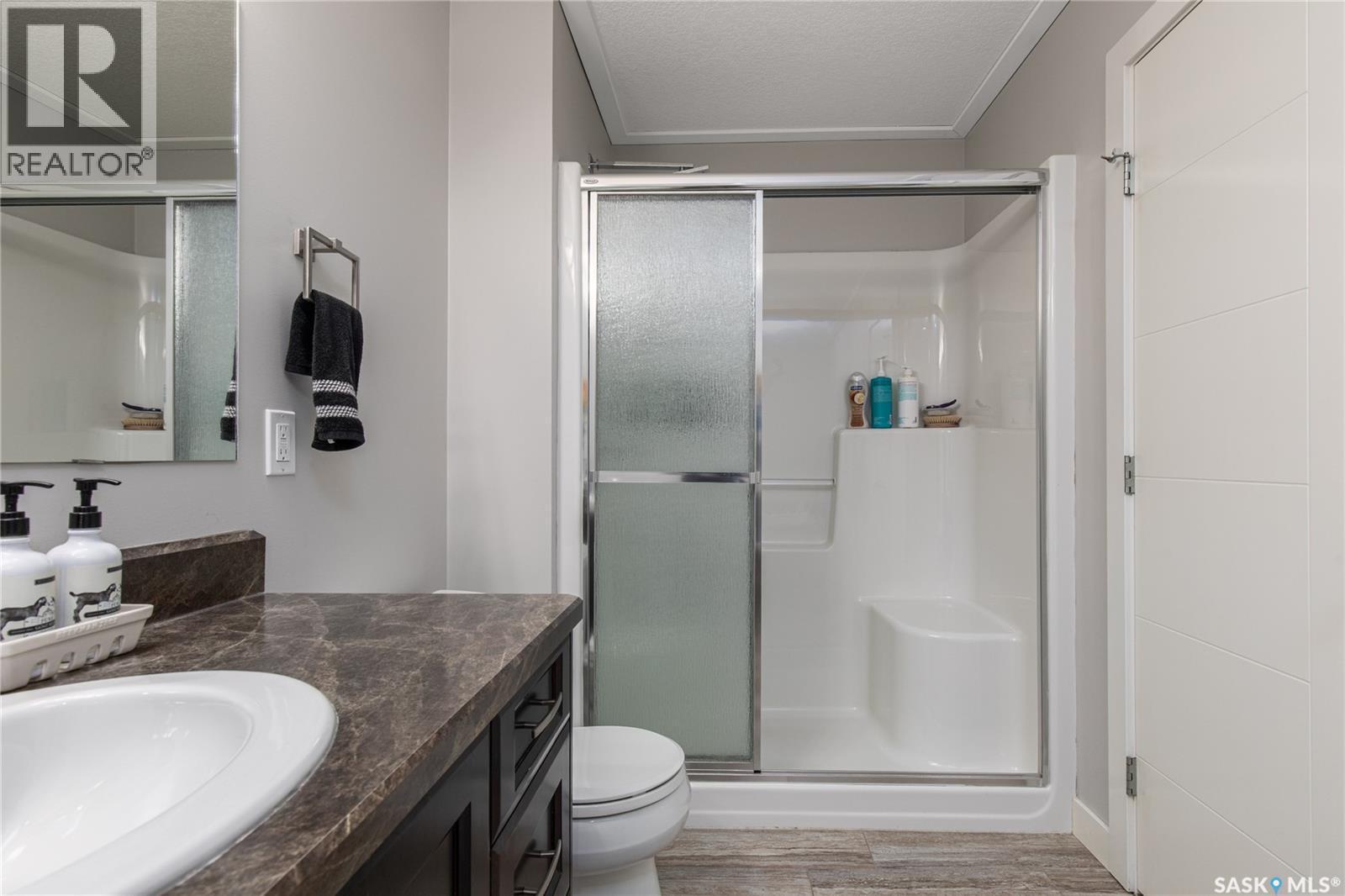 212 Iron Bridge Drive, Moose Jaw, SK - Indoor Photo Showing Bathroom