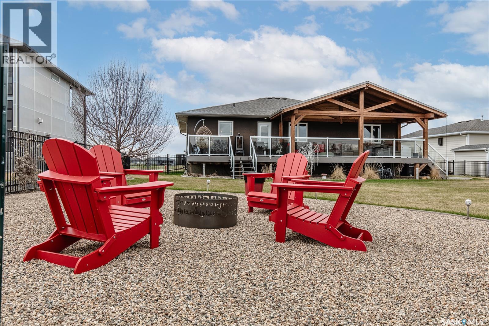 212 Iron Bridge Drive, Moose Jaw, SK - Outdoor With Deck Patio Veranda