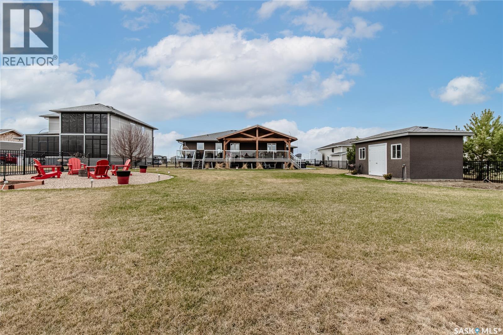 212 Iron Bridge Drive, Moose Jaw, SK - Outdoor With Deck Patio Veranda