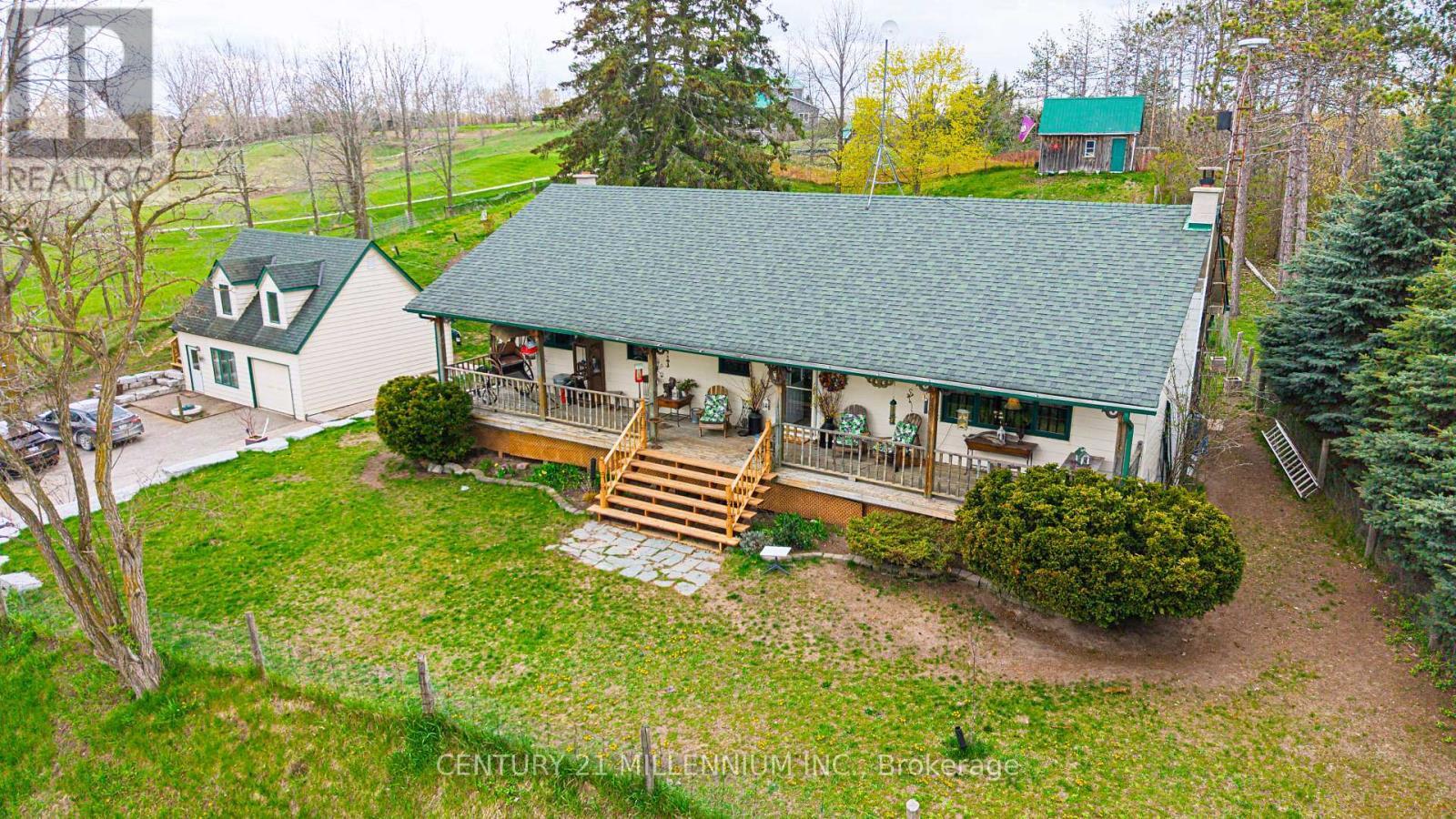 6046 3Rd Line, Essa, ON - Outdoor With Deck Patio Veranda