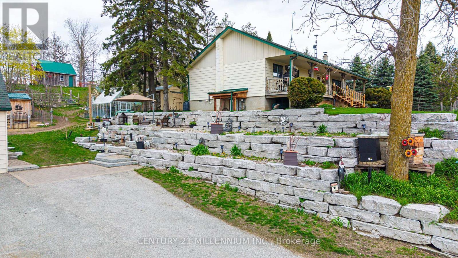 6046 3Rd Line, Essa, ON - Outdoor