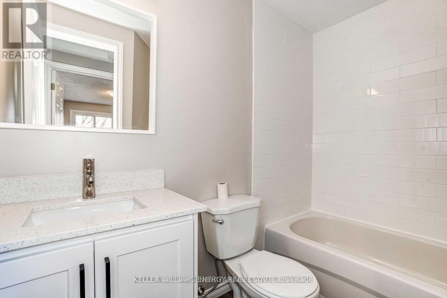 Main - 1296 Cherrydown Drive, Oshawa (Donevan), ON - Indoor Photo Showing Bathroom