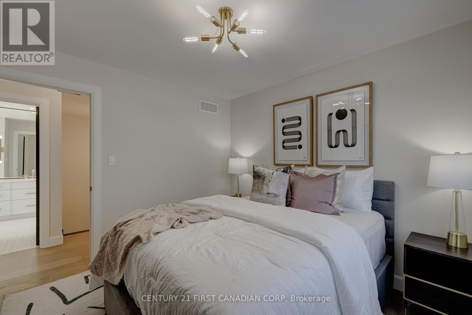 133 Basil Crescent, Middlesex Centre (Ilderton), ON - Indoor Photo Showing Bedroom