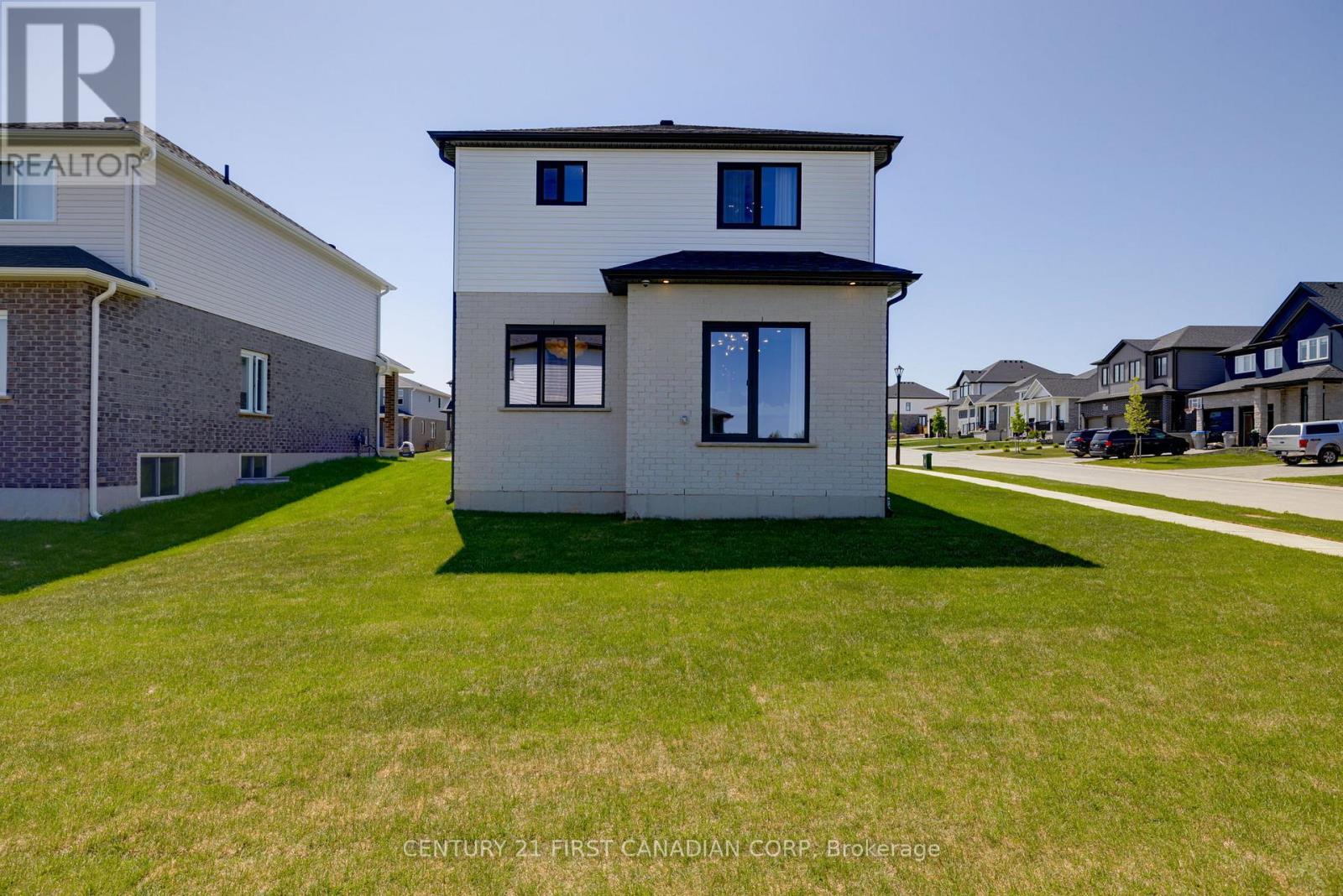 133 Basil Crescent, Middlesex Centre (Ilderton), ON - Outdoor
