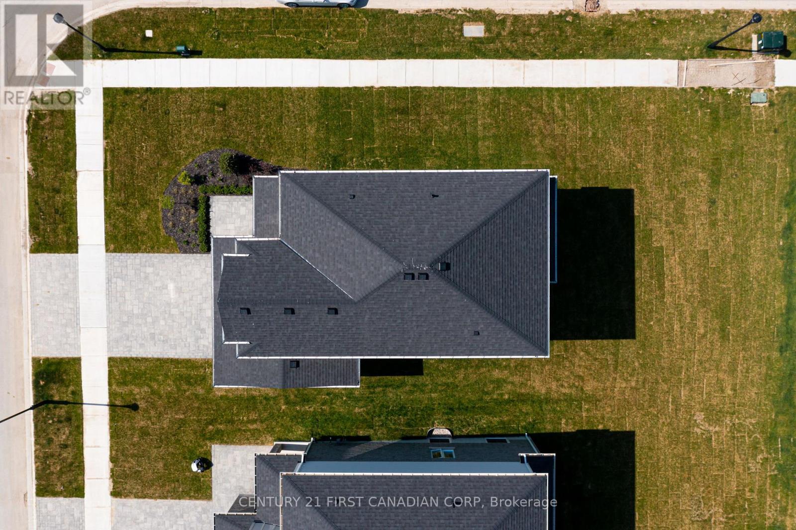133 Basil Crescent, Middlesex Centre (Ilderton), ON - Outdoor