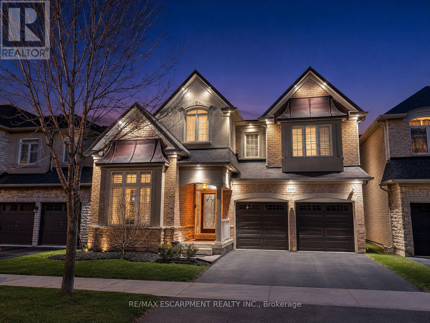 4208 Fuller Crescent, Burlington, ON - Outdoor With Facade