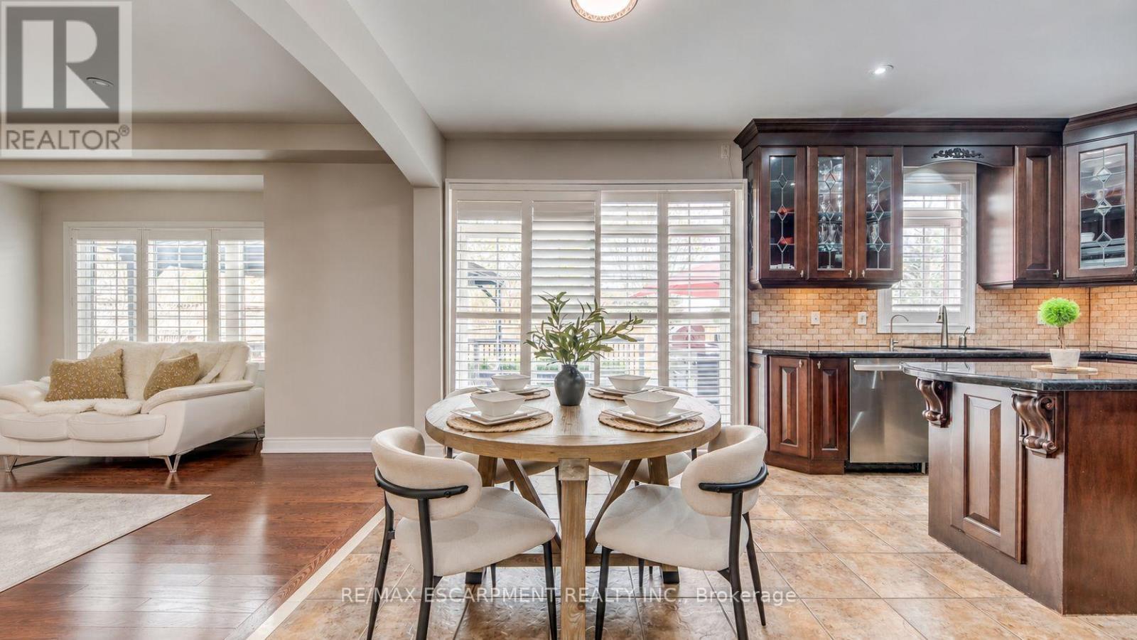 4208 Fuller Crescent, Burlington, ON - Indoor