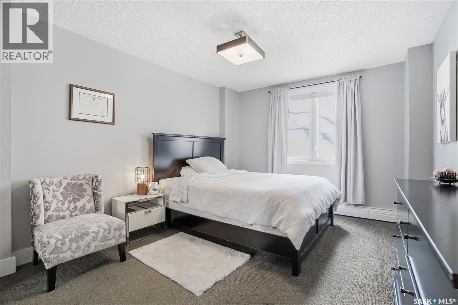 302 320 5Th Avenue N, Saskatoon, SK - Indoor Photo Showing Bedroom