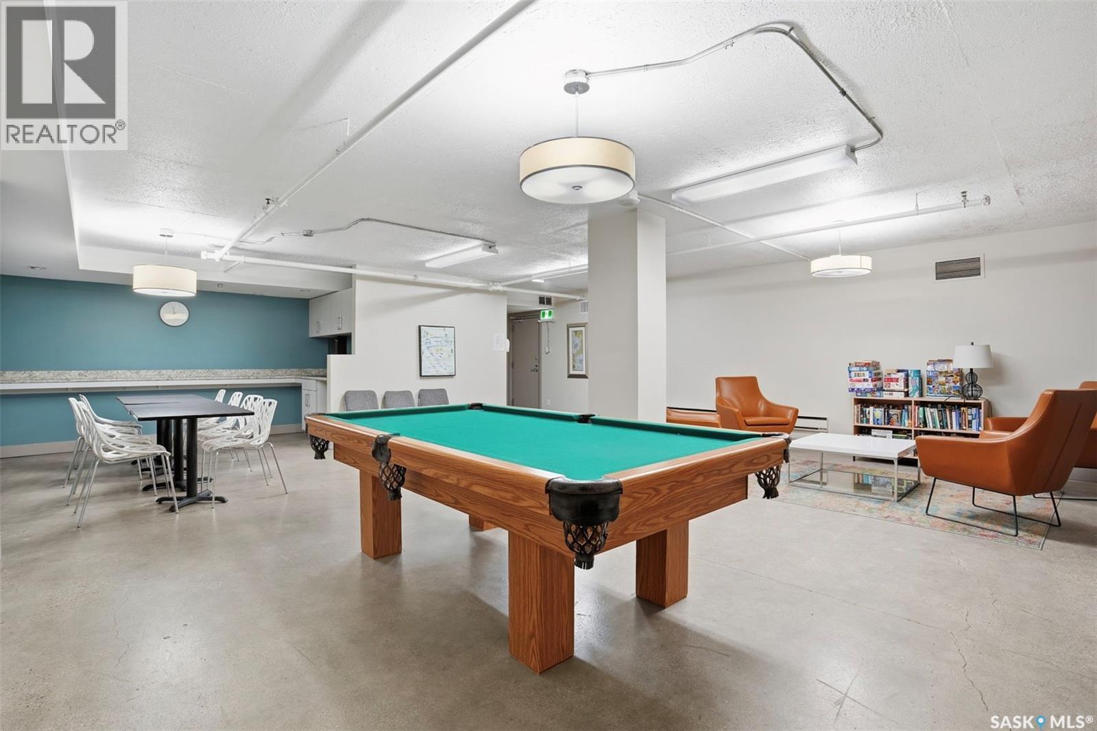 302 320 5Th Avenue N, Saskatoon, SK - Indoor Photo Showing Other Room