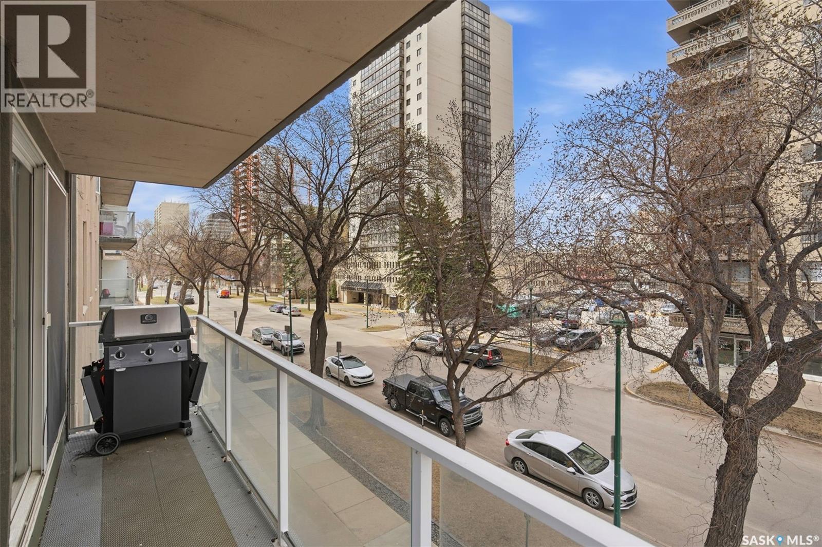302 320 5Th Avenue N, Saskatoon, SK - Outdoor With Balcony