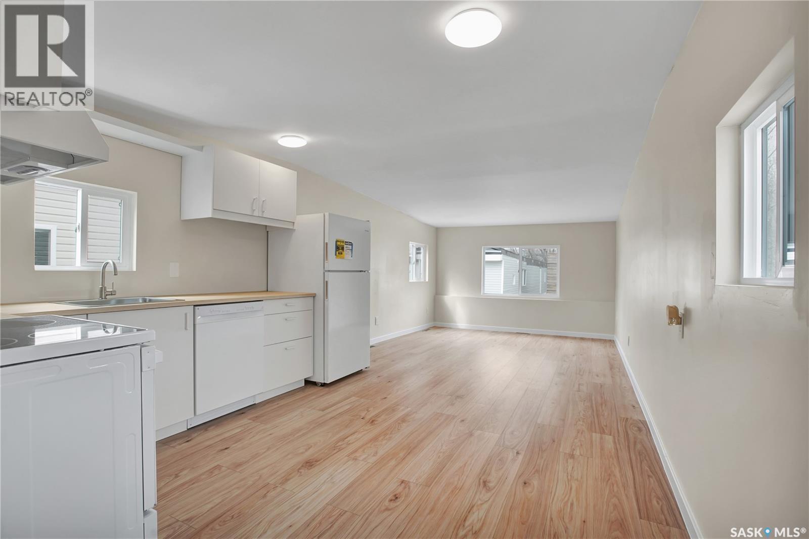 7 321 Dunlop Street, Saskatoon, SK