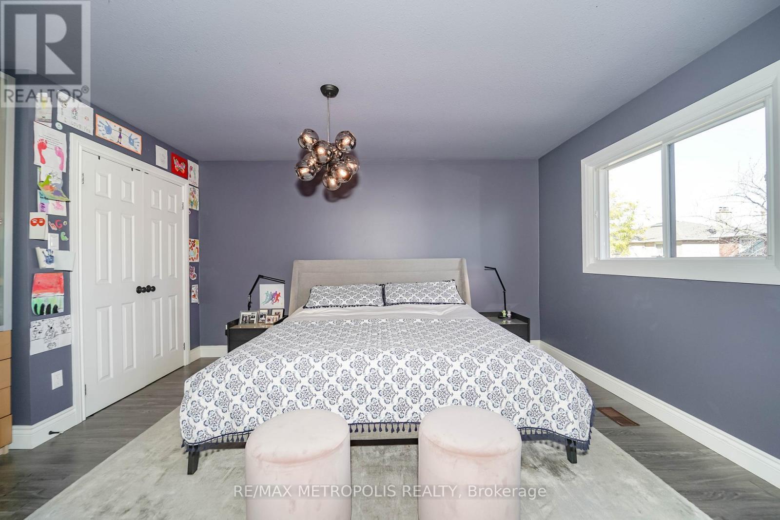 Bedroom 3 - 4392 Grassland Crescent, Mississauga, ON - Indoor Photo Showing Bedroom