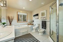 5 pc ensuite bath -