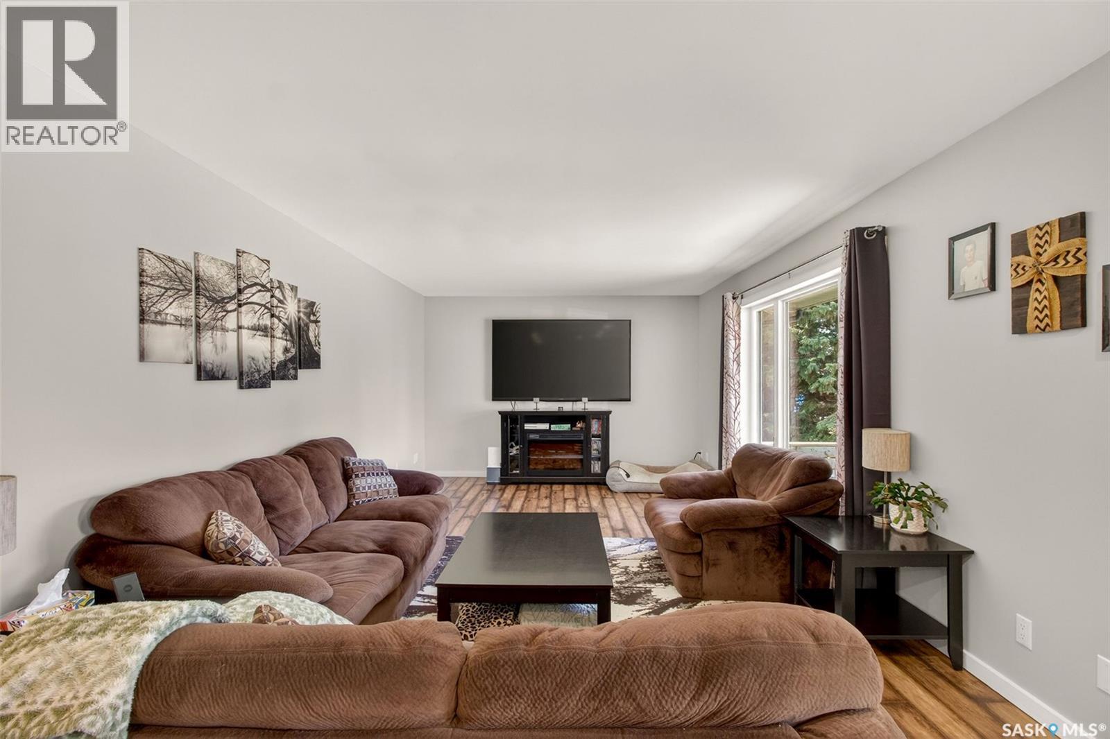 Hoffman Acreage, Lakeside Rm No. 338, SK - Indoor Photo Showing Living Room